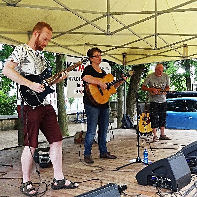 Věra & Her People